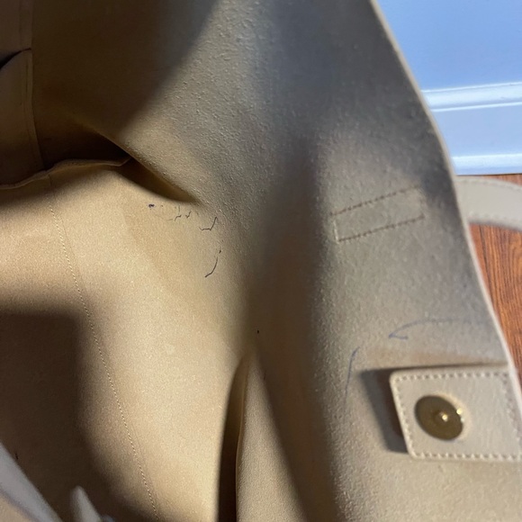 Beautiful Yves Saint Laurent BigBig Leather Tote - Picture 8 of 10